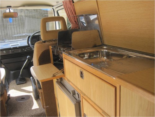 A VW T3 Campervan called Dormi and Cooker, sink and cockpit for hire in Bracknell, Berkshire
