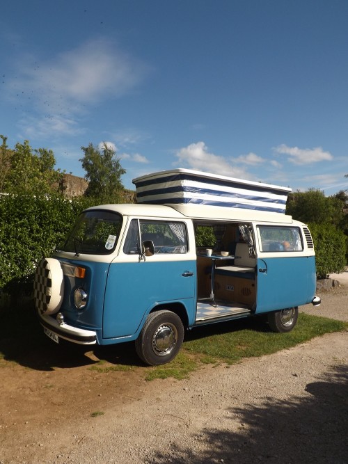 A VW T2 Classic Campervan called billyblue-1021 and Pop Top with bunk for hire in Dronfield, Derbyshire