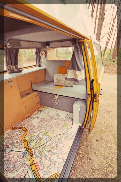 A VW T3 Campervan called the-colonel and Map Flooring for hire in Banbury, Northamptonshire