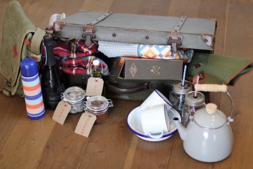 A VW T2 Brazilian Campervan called otis-0821 and Welcome Hamper for hire in Oxford, Oxfordshire
