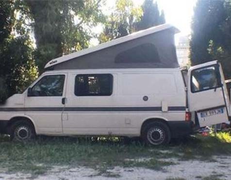 A VW T4 Campervan called BagnoT4 and Bango for hire in Lazio, Italy