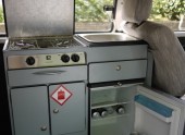 A VW T2 Brazilian Campervan called Viv and Cooker with hobs for bacon and eggs! for hire in London, London