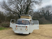 A VW T2 Classic Campervan called Blanche and for hire in London, London